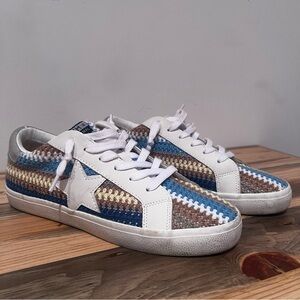 Vintage Havana Flair Multicolor Crochet Star Sneakers